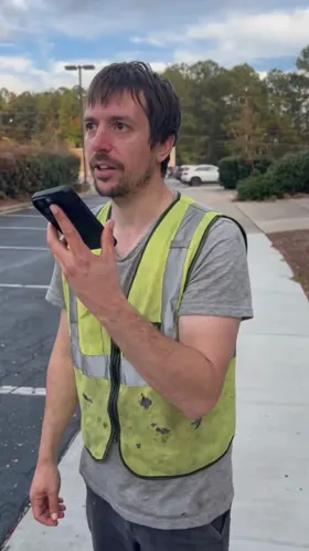 Man · 480p: Ask the phone
