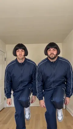 Two friends: The hop back